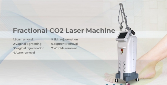흉터 제거 10.4 인치 LCD 터치 스크린으로 분자 CO2 레이저 뷰티 장비
